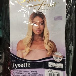 Outre wigs color red velvet